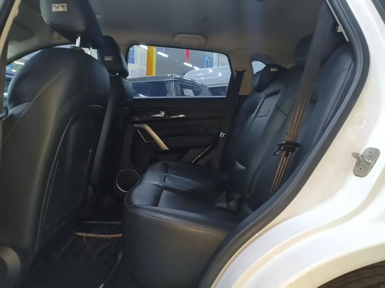 Haval H2 2016 Red Label 1.5T Manual Two-Wheel Drive Elite Model — миниатюра 20