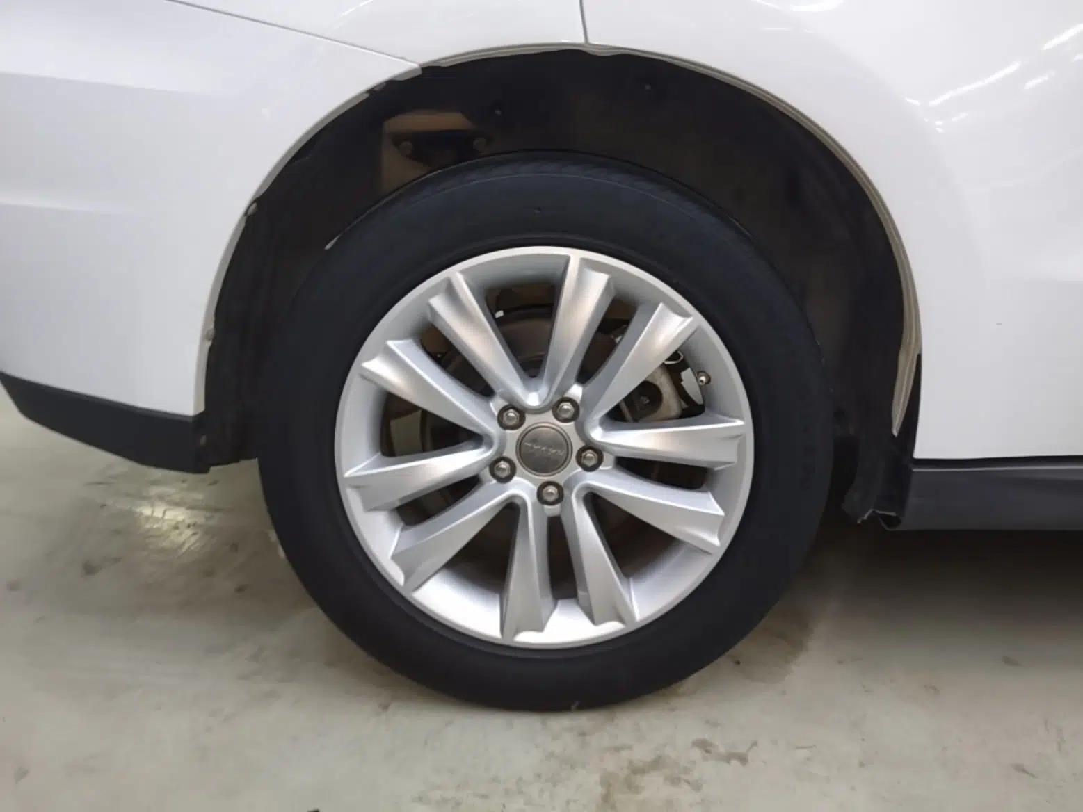 Haval H2 2016 Red Label 1.5T Manual Two-Wheel Drive Elite Model — миниатюра 10