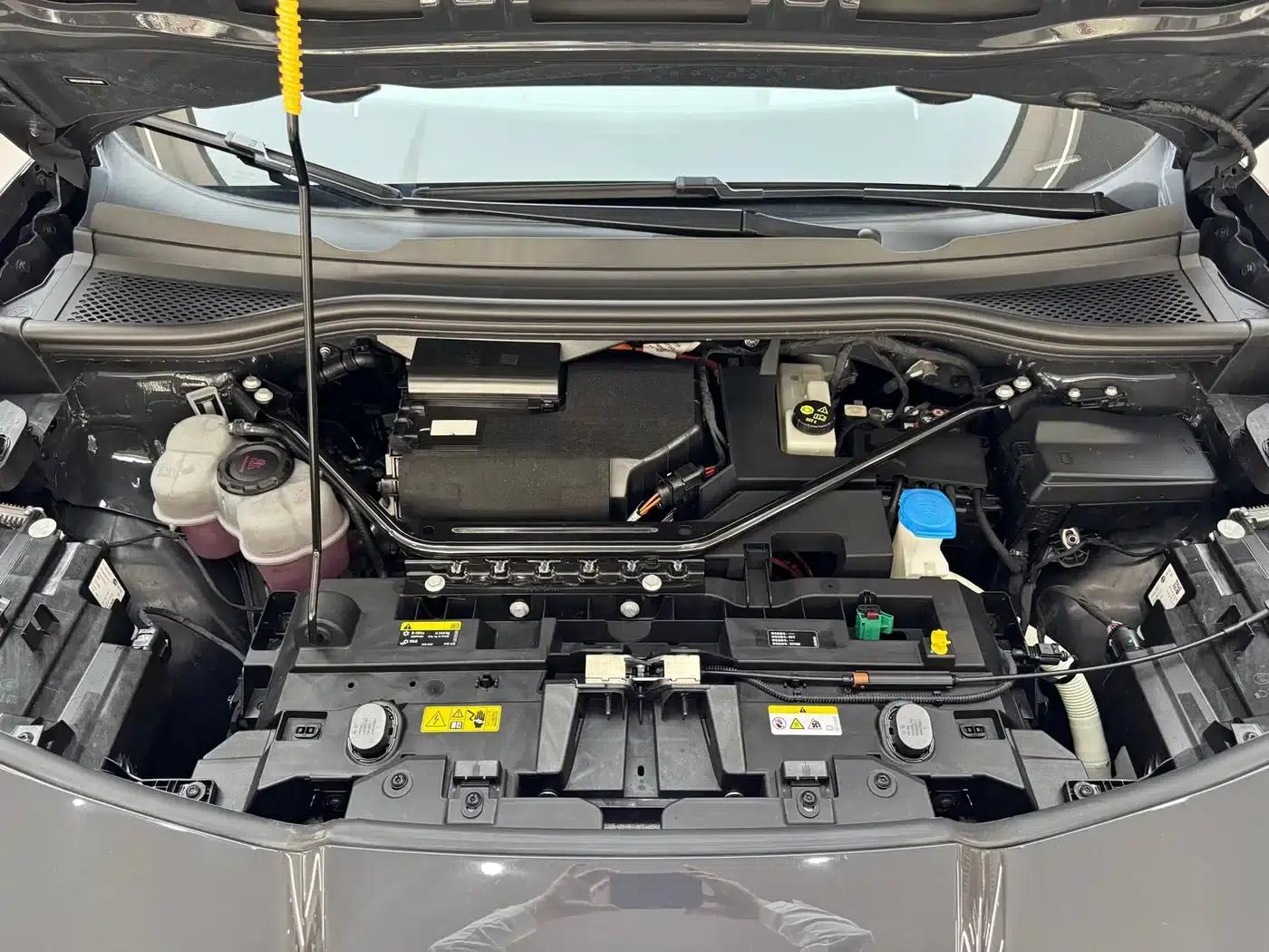 VW 06 2024 Facelift Ultra Long Range Edition — миниатюра 9