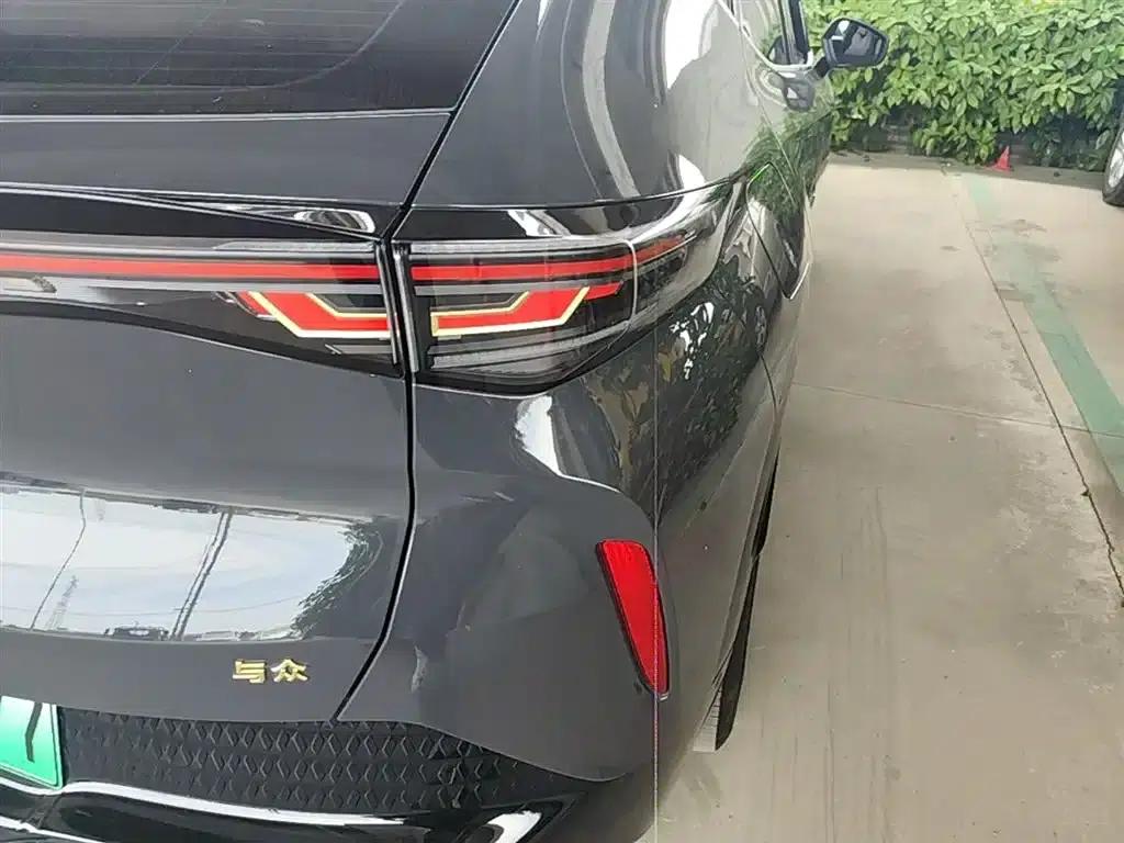 VW 06 2024 Facelift Ultra Long Range Edition — миниатюра 8