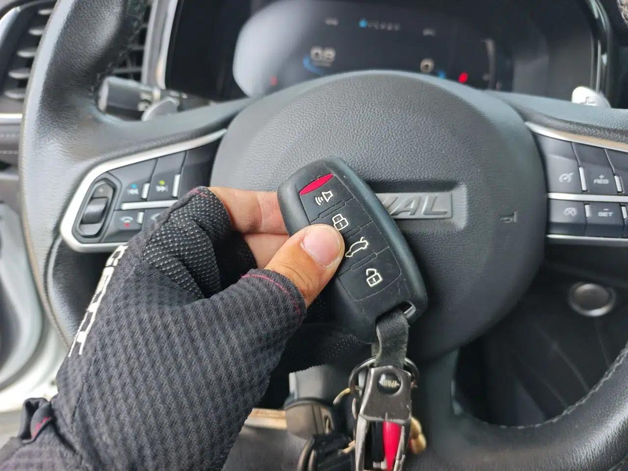 Haval F7 2019 2.0T Four-Wheel Drive iJoy China V Standard — миниатюра 9