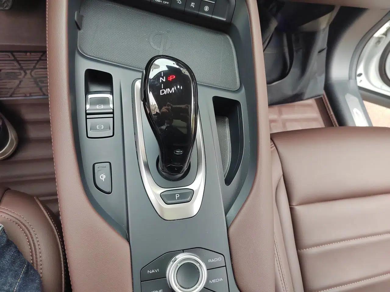 Haval F7 2019 2.0T Four-Wheel Drive iJoy China V Standard — миниатюра 15