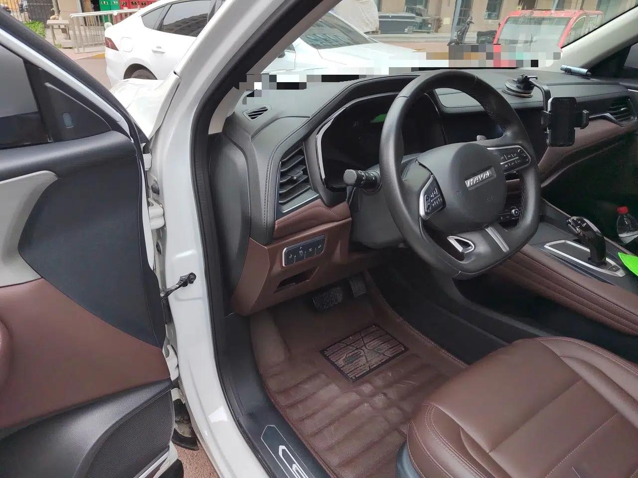 Haval F7 2019 2.0T Four-Wheel Drive iJoy China V Standard — миниатюра 17