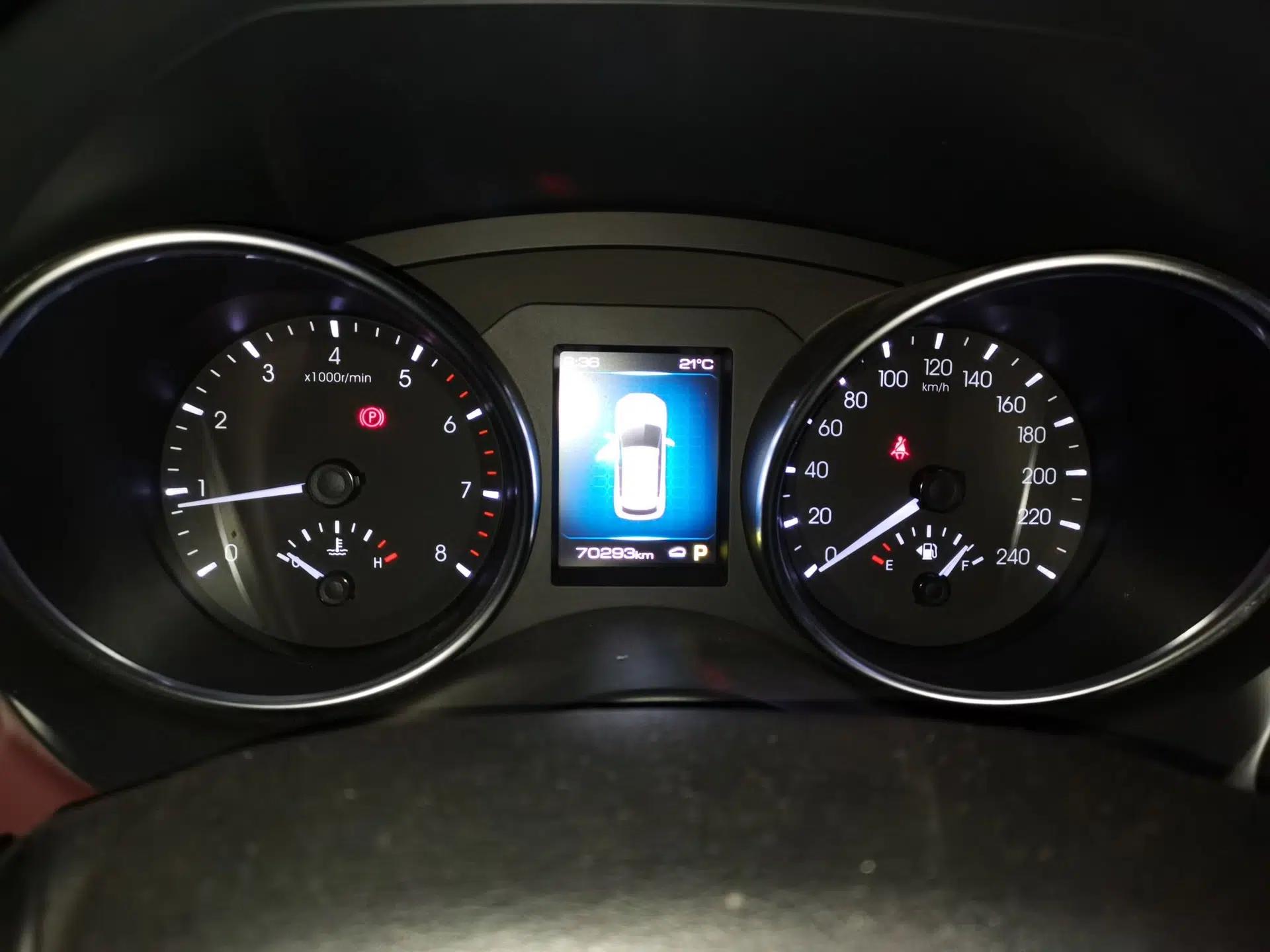 Haval H6 Coupe 2018 Red-Label 1.5T Automatic Two-Wheel Drive Ultra-Luxury Model — миниатюра 12