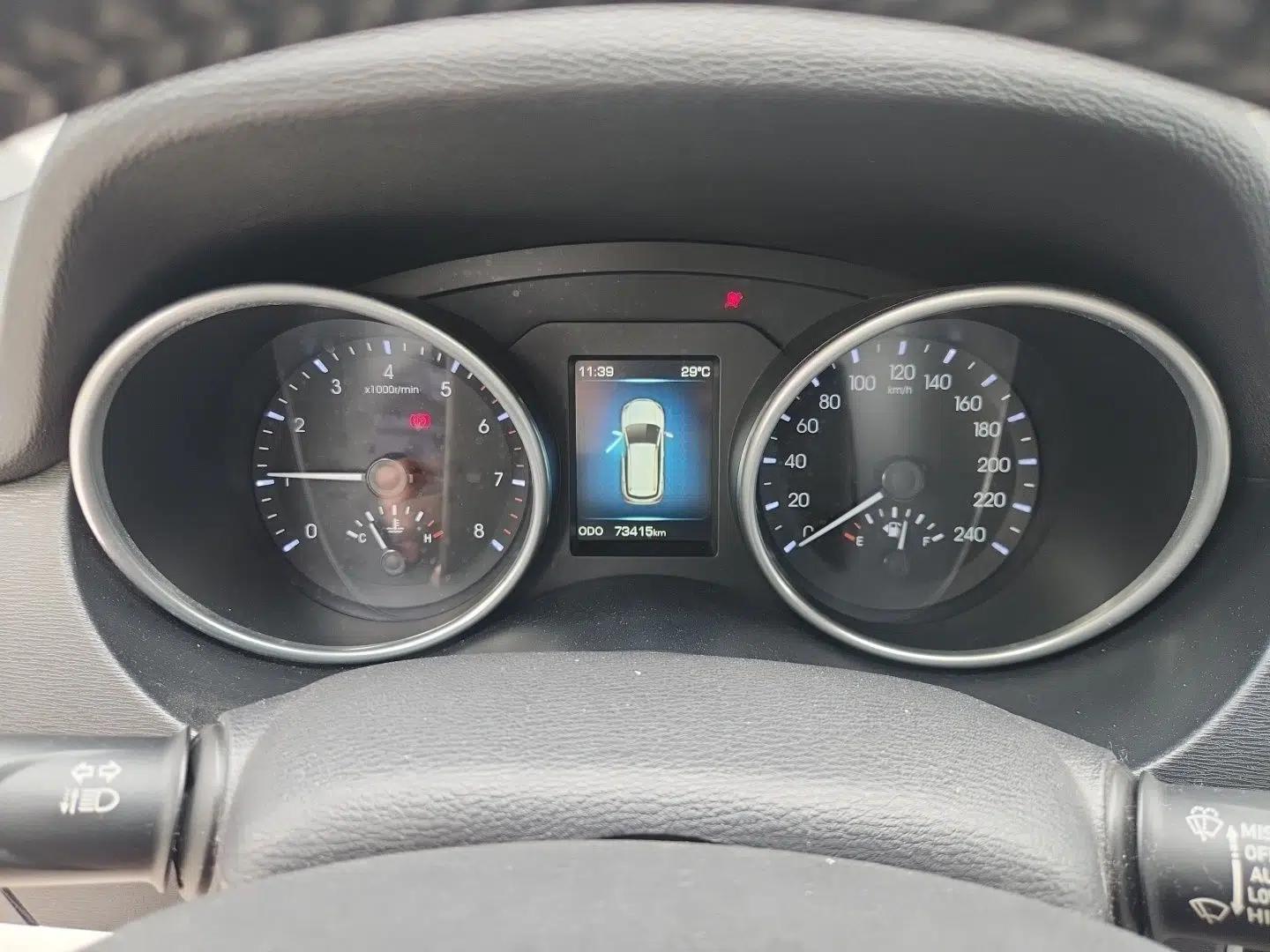 Haval H6 Coupe 2015 Blue Label 2.0T Manual Two-Wheel-Drive Elite Model — миниатюра 12