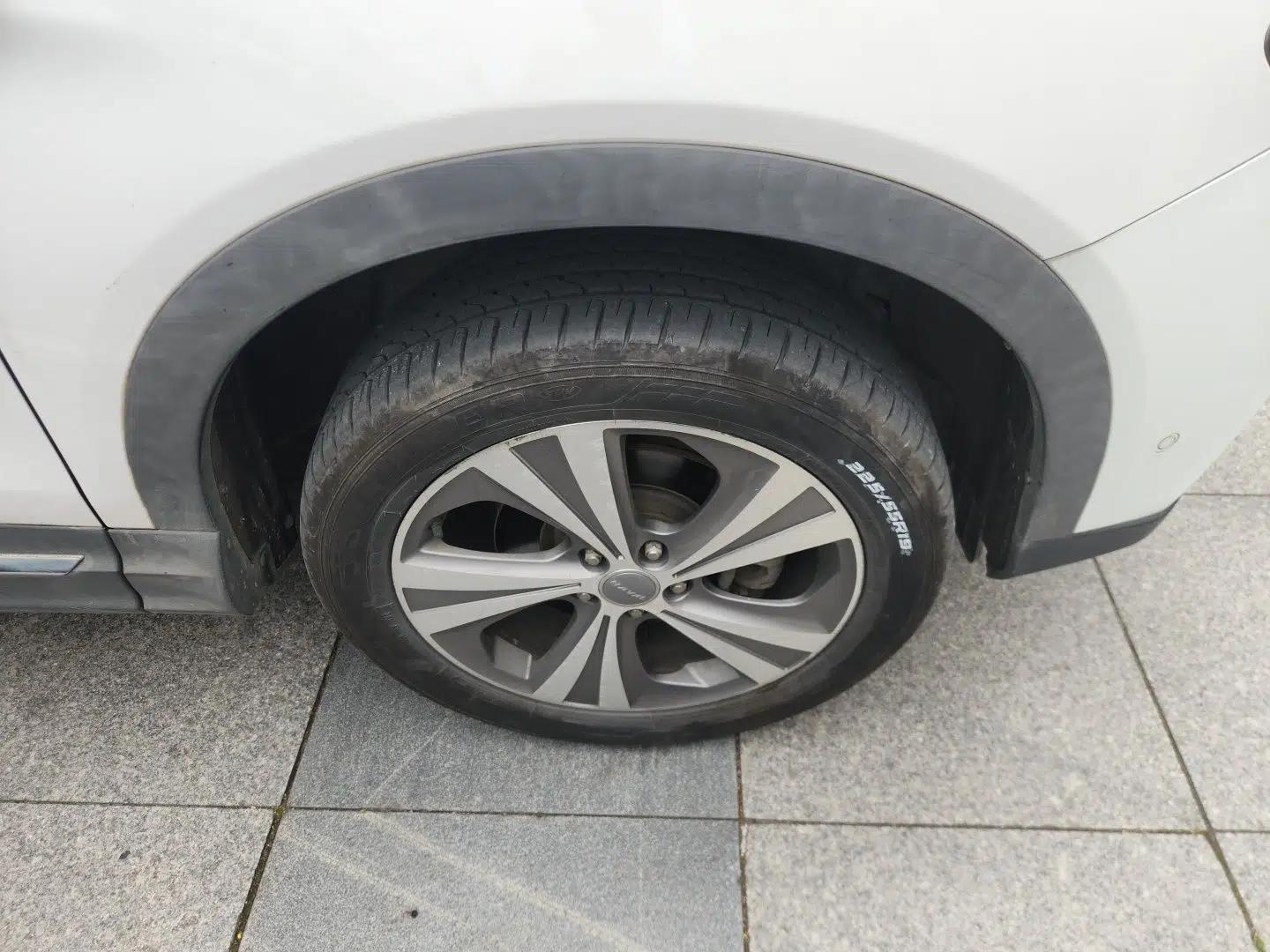 Haval H6 Coupe 2015 Blue Label 2.0T Manual Two-Wheel-Drive Elite Model — миниатюра 8