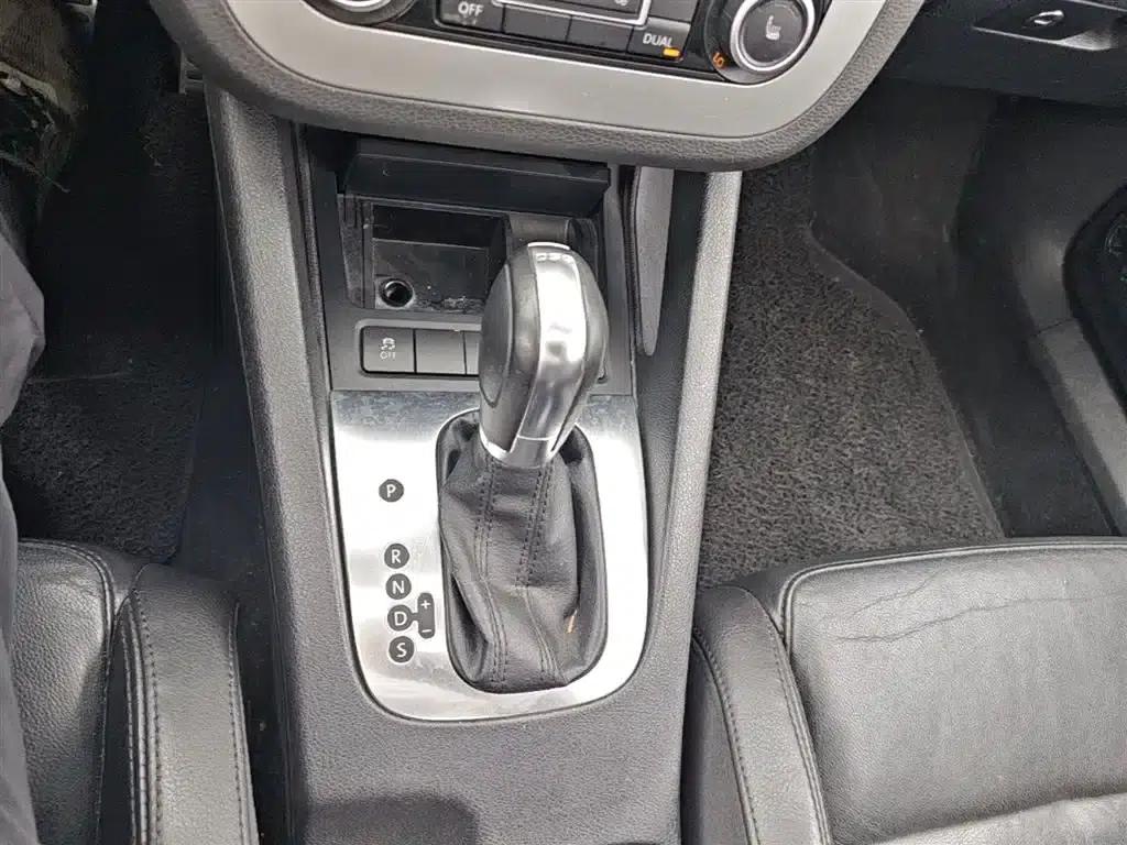 Volkswagen Eos 2011 2.0TSI — миниатюра 14