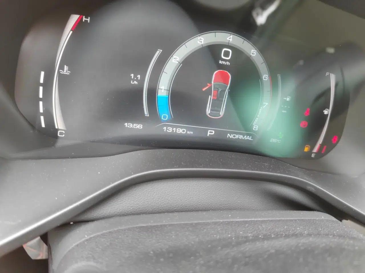 Haval LHERY 2021 High-Performance Version 1.5T Golden Rabbit — миниатюра 13