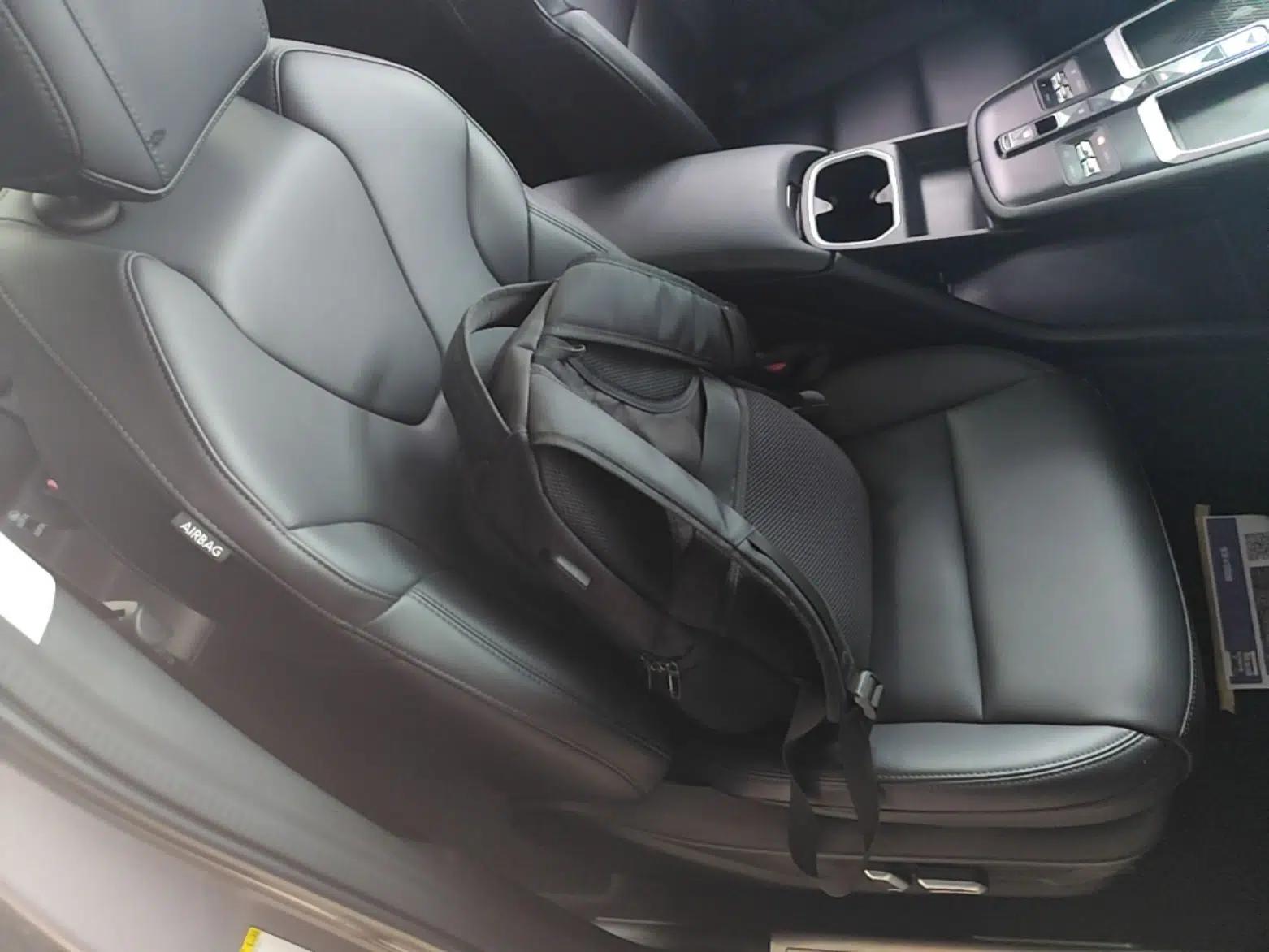 Haval Fierce Dragon Max 2023 1.5L Hi4 105 Four-Wheel Drive Smart Flagship Edition — миниатюра 23