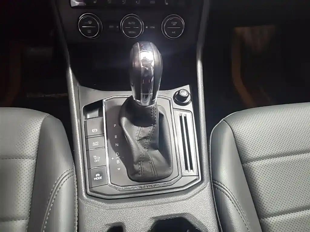 2019 Volkswagen Lavida EV Premium Edition — миниатюра 14