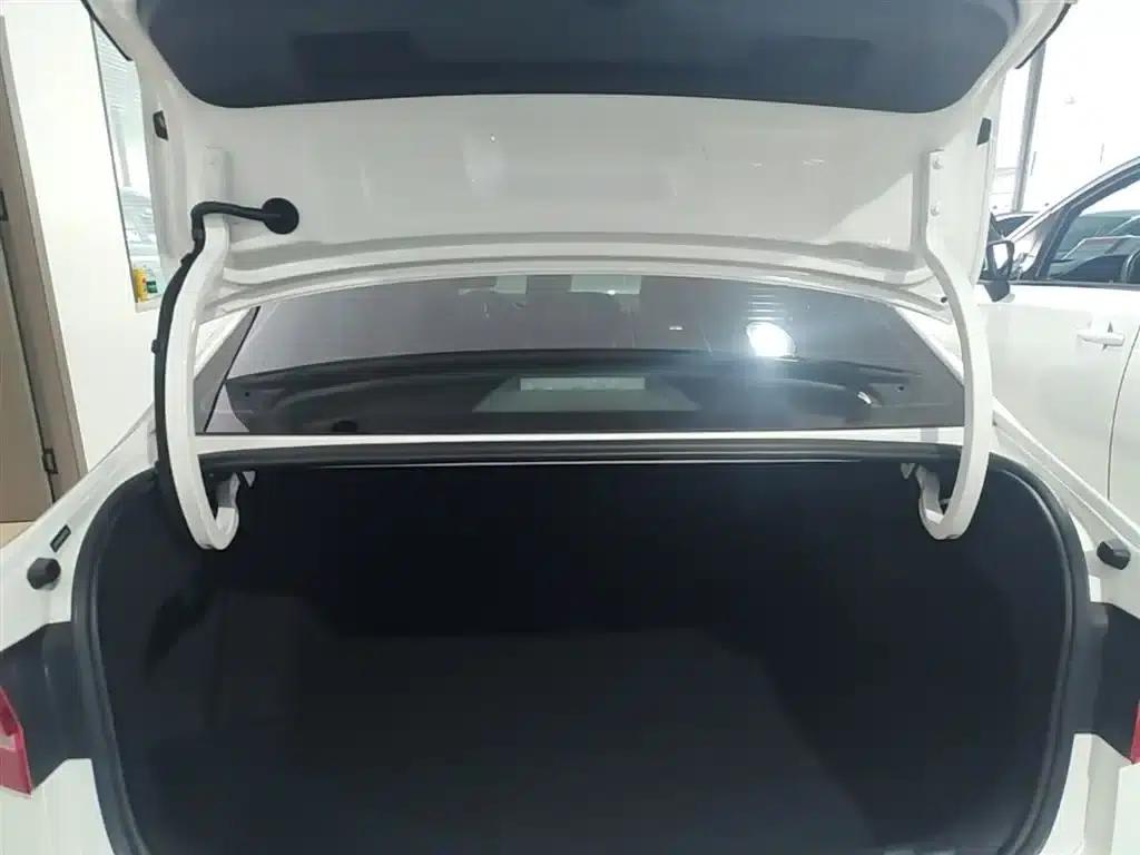 2019 Volkswagen Lavida EV Premium Edition — миниатюра 19