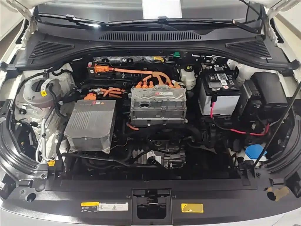 2019 Volkswagen Lavida EV Premium Edition — миниатюра 20