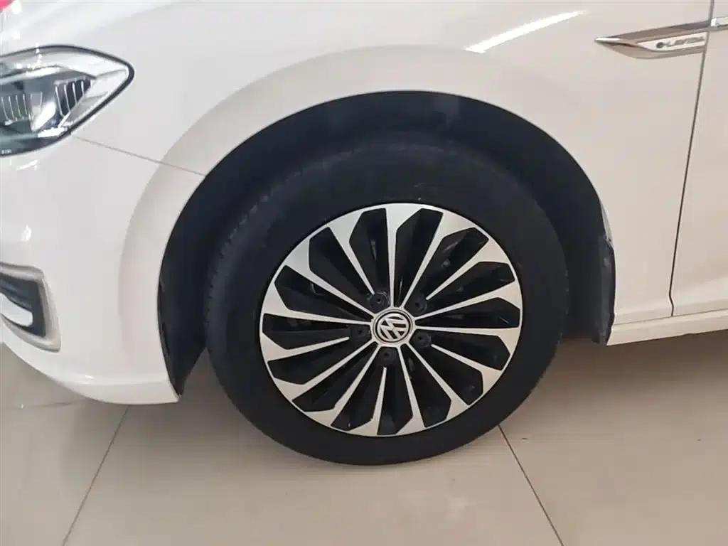 2019 Volkswagen Lavida EV Premium Edition — миниатюра 23