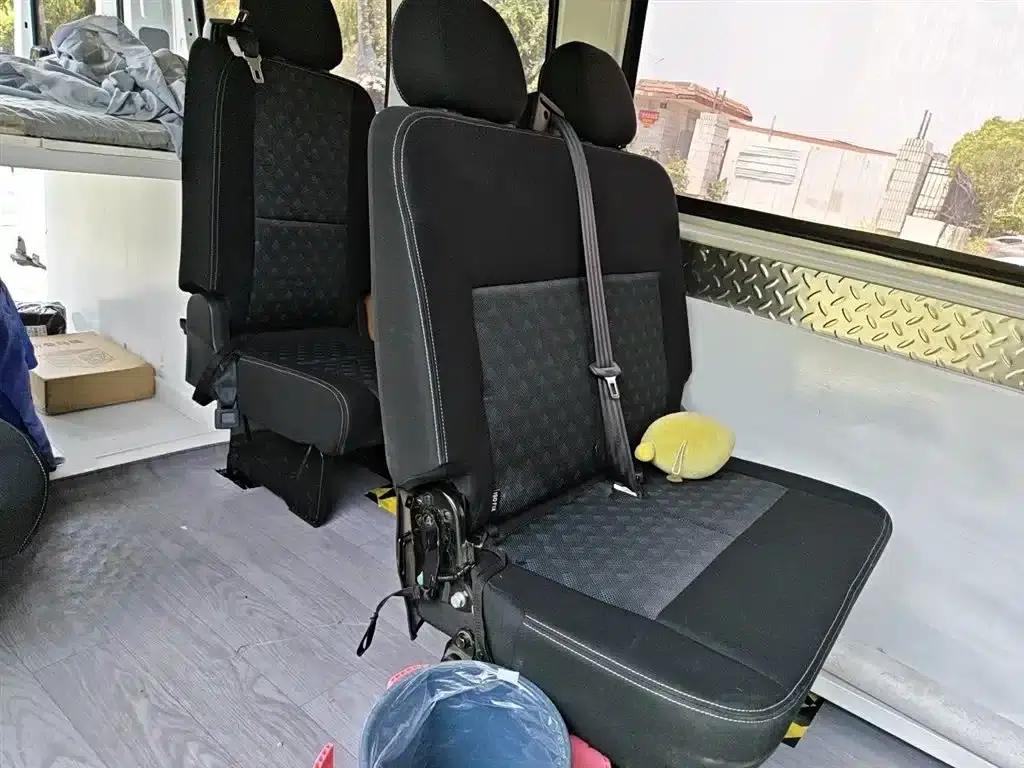 Xintu V80 2021 2.0T Manual Classic Aoyuntong Long Wheelbase Mid-Roof 6/7/8/9 Seats — миниатюра 15