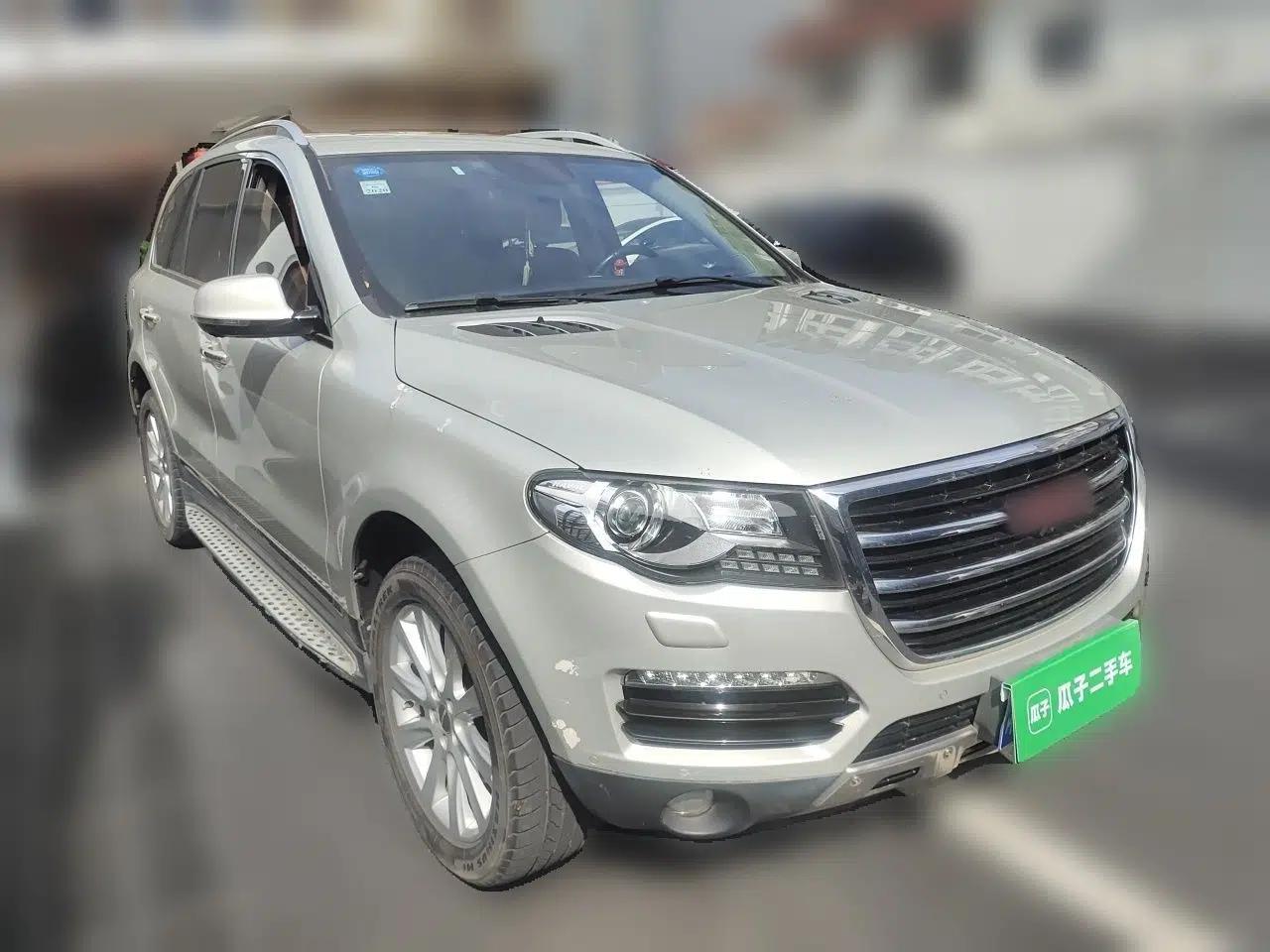 Haval H8 2015 2.0T Two-Wheel-Drive Elite Version — миниатюра 3