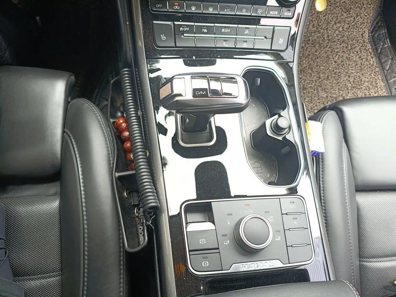 Haval H8 2017 2.0T Gasoline Four-Wheel Drive Luxury Model — миниатюра 11