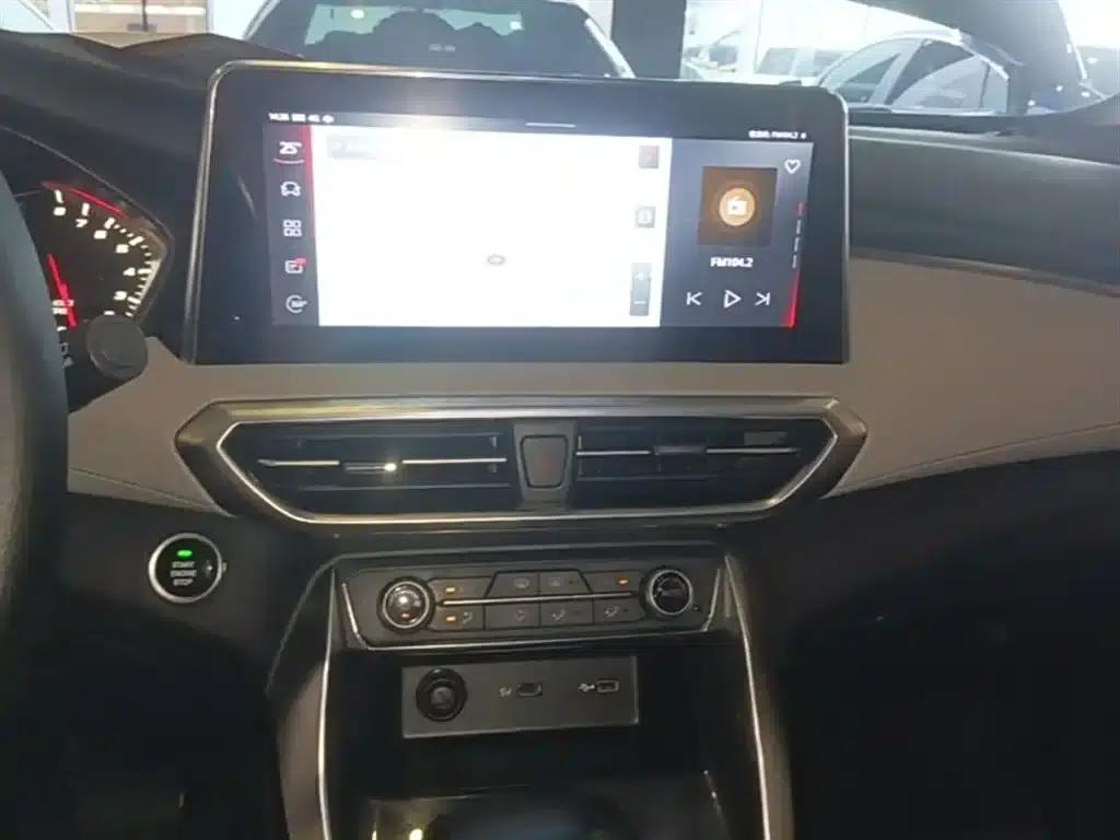 Maxus G50 2019 1.5T Automatic Elite Edition (National VI Emission Standard) — миниатюра 13