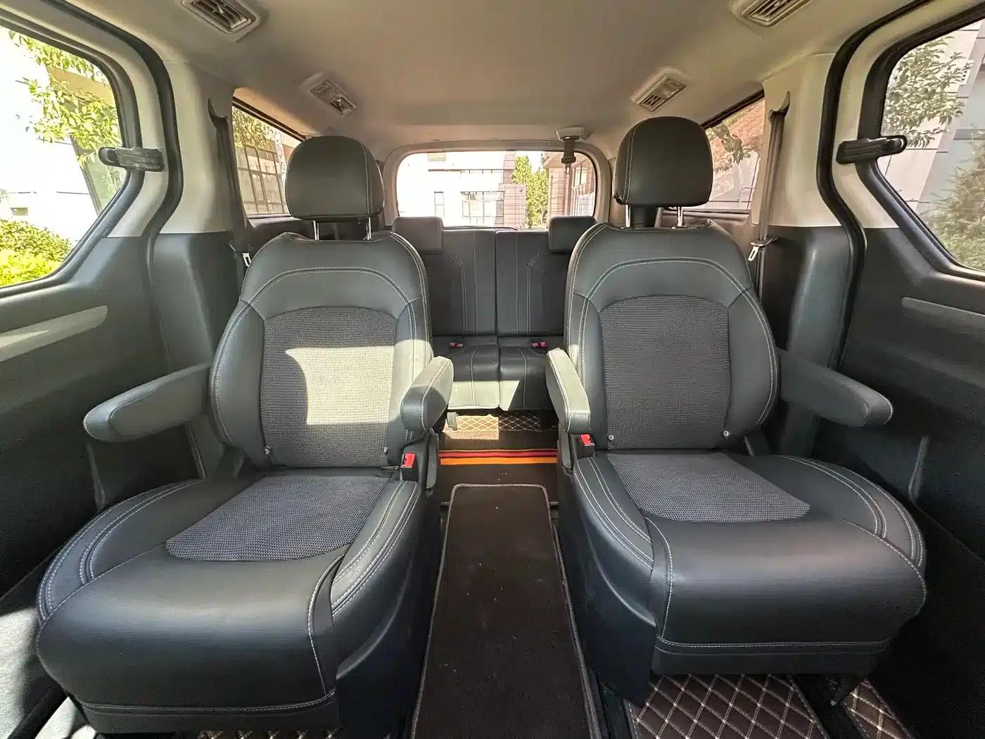 Maxus G10 2018 PLUS 2.0T Automatic Luxury Edition — миниатюра 16