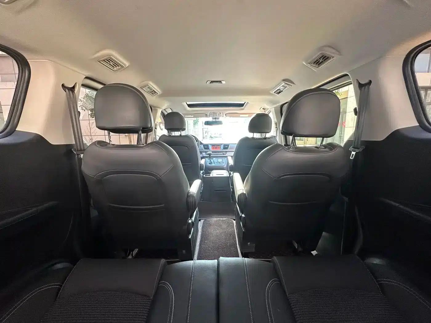 Maxus G10 2018 PLUS 2.0T Automatic Luxury Edition — миниатюра 17