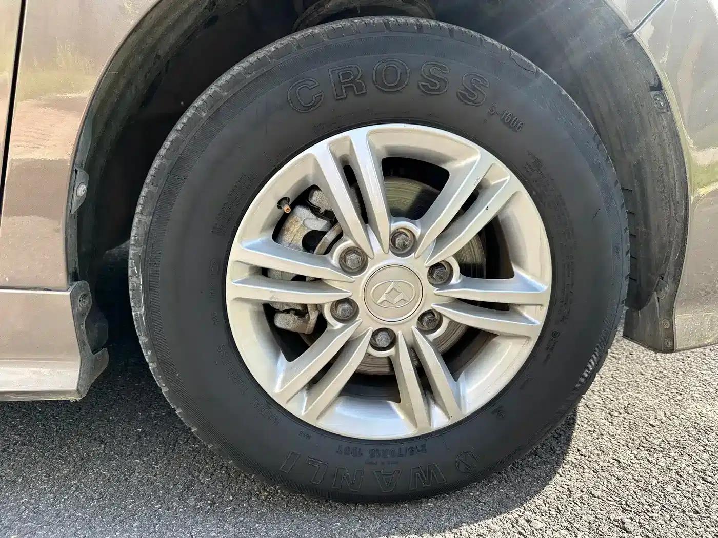 Maxus G10 2018 PLUS 2.0T Automatic Luxury Edition — миниатюра 21