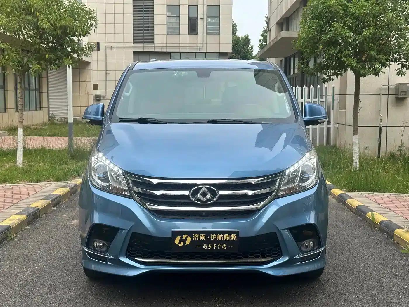 Maxus G10 2016 2.0T Automatic Luxury Executive Edition — миниатюра 2