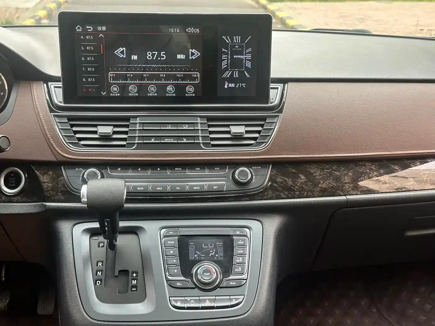 Maxus G10 2016 2.0T Automatic Luxury Executive Edition — миниатюра 11