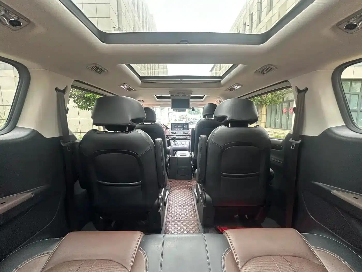 Maxus G10 2016 2.0T Automatic Luxury Executive Edition — миниатюра 20
