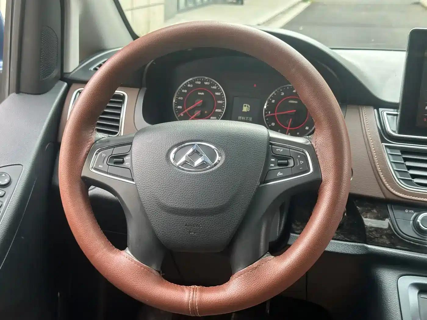 Maxus G10 2016 2.0T Automatic Luxury Executive Edition — миниатюра 9