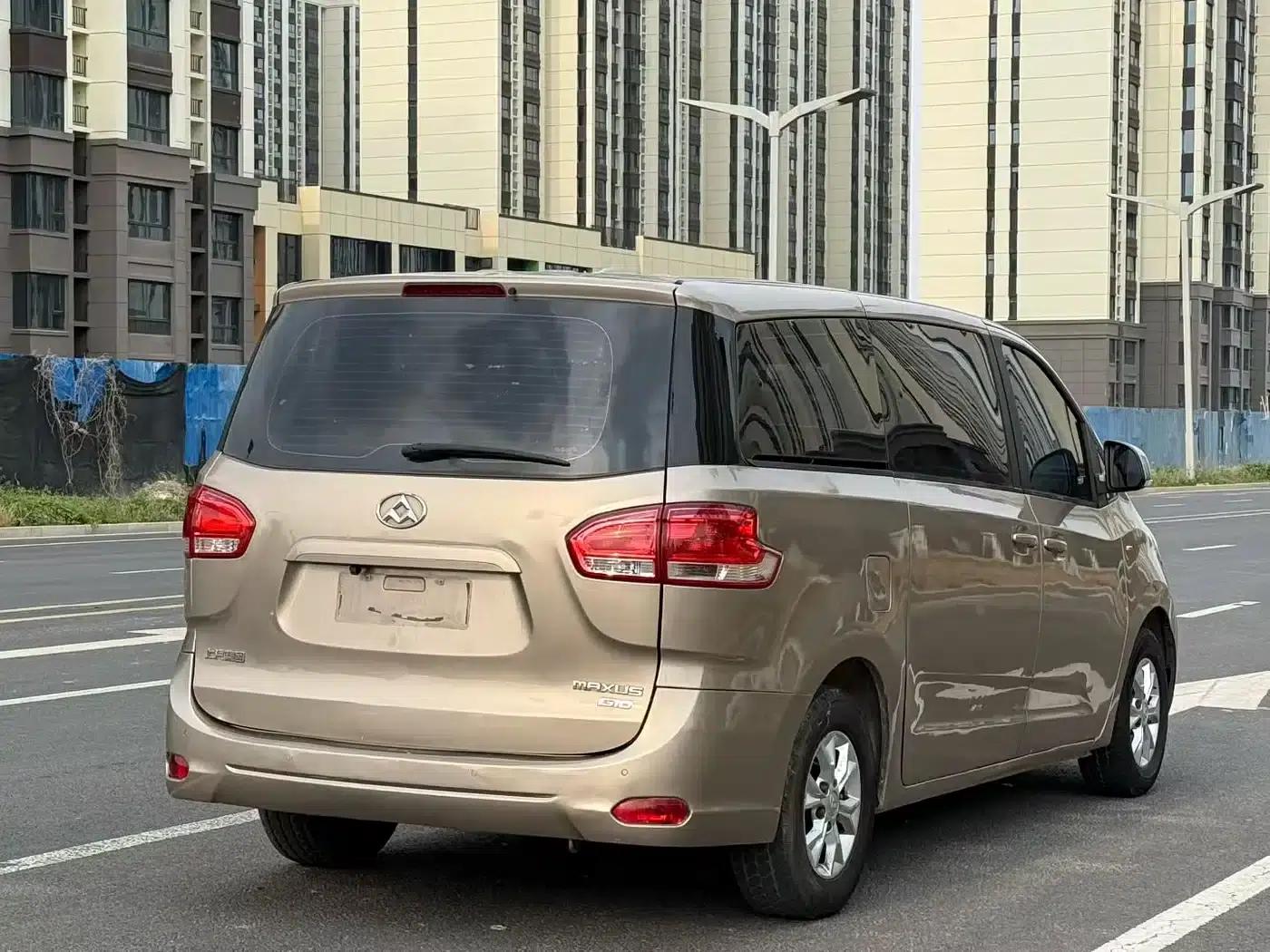 Maxus G10 2014 2.0T Automatic Executive Edition — миниатюра 9