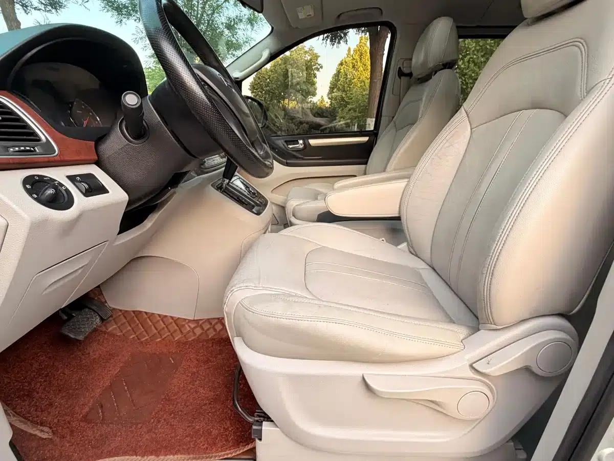 Maxus G10 2014 2.0T Automatic Luxury Executive Edition — миниатюра 5