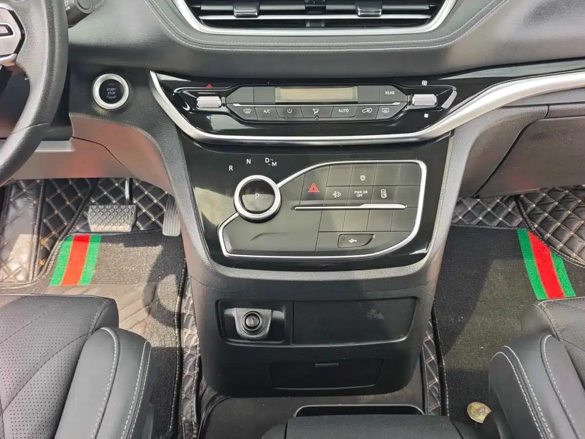 Maxus G20 2023 Facelift PLUS 2.0T Diesel Automatic Luxury Edition — миниатюра 18