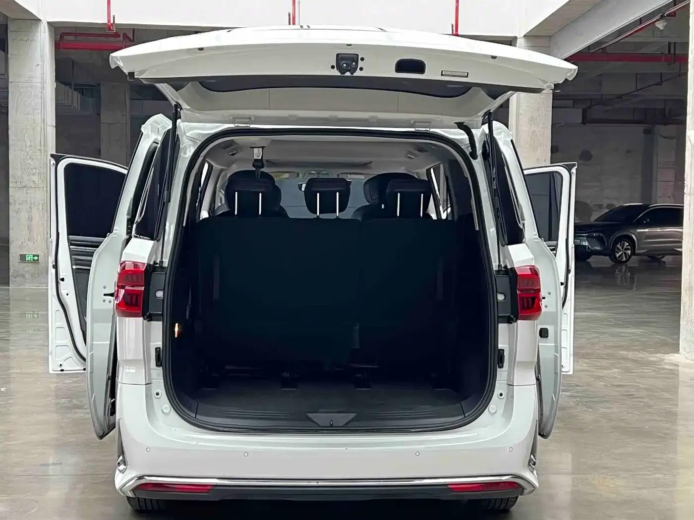 Maxus G20 2023 Facelift PLUS 2.0T Diesel Automatic Luxury Edition — миниатюра 4