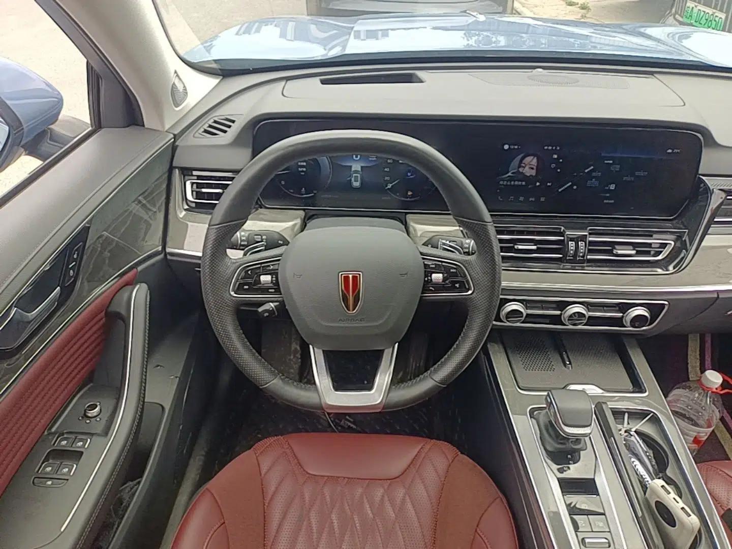 Hongqi HS5 2023 2.0T Four-Wheel Drive Flagship Pro Edition — миниатюра 14