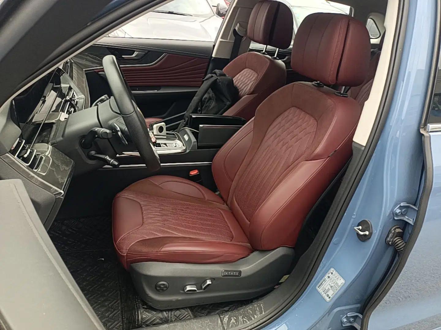 Hongqi HS5 2023 2.0T Four-Wheel Drive Flagship Pro Edition — миниатюра 18