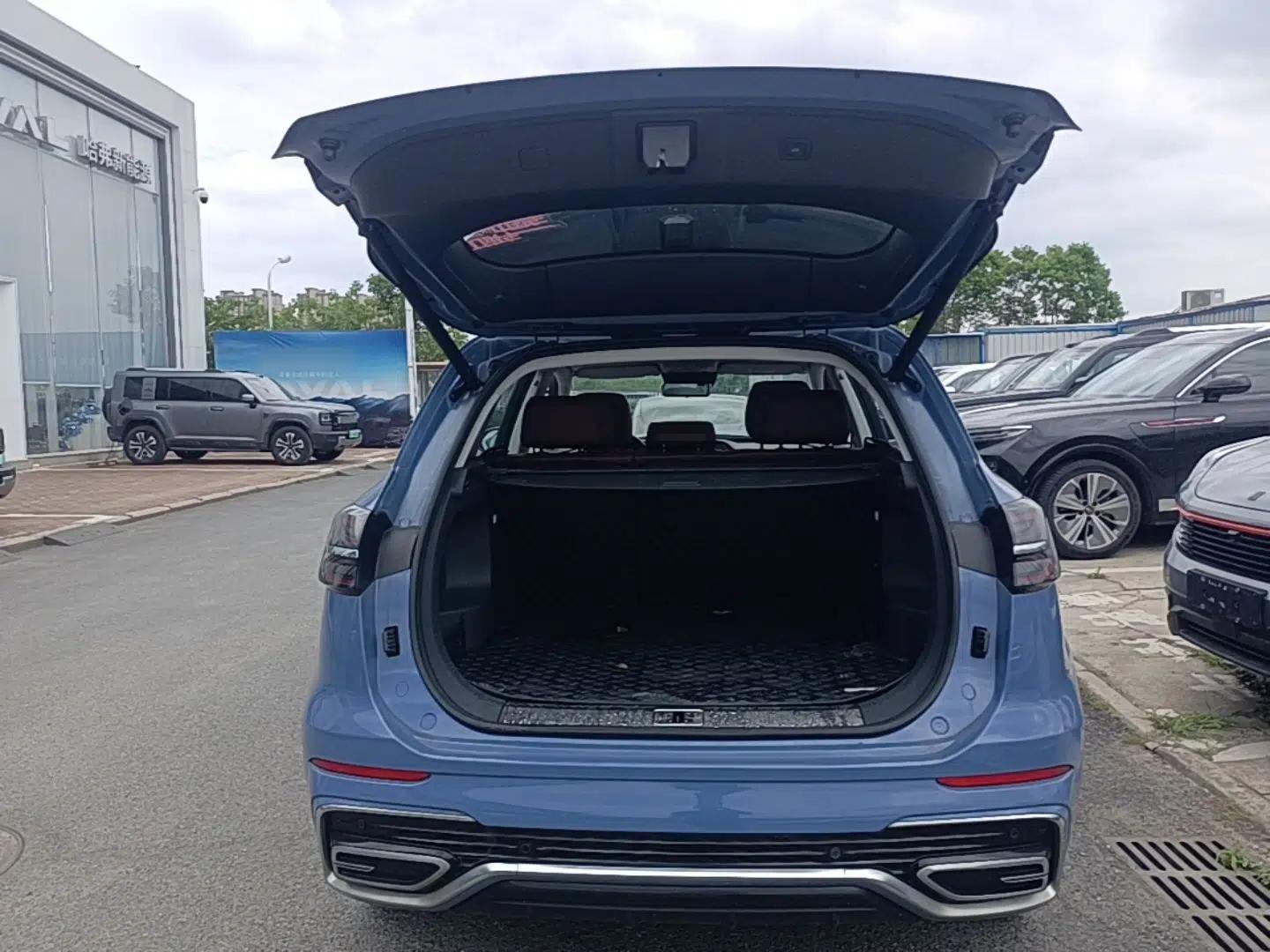 Hongqi HS5 2023 2.0T Four-Wheel Drive Flagship Pro Edition — миниатюра 22