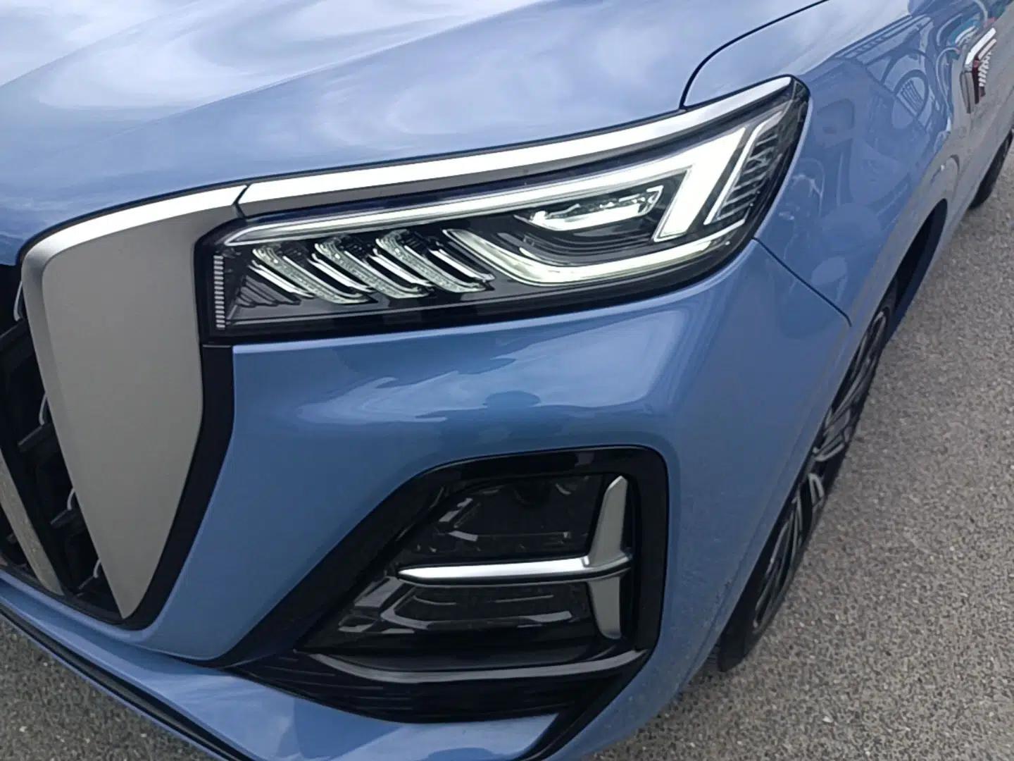 Hongqi HS5 2023 2.0T Four-Wheel Drive Flagship Pro Edition — миниатюра 9