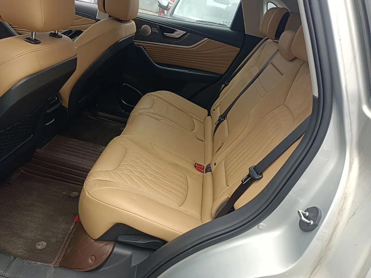 Hongqi HS5 2023 2.0T Four-Wheel Drive Flagship Pro Edition — миниатюра 20