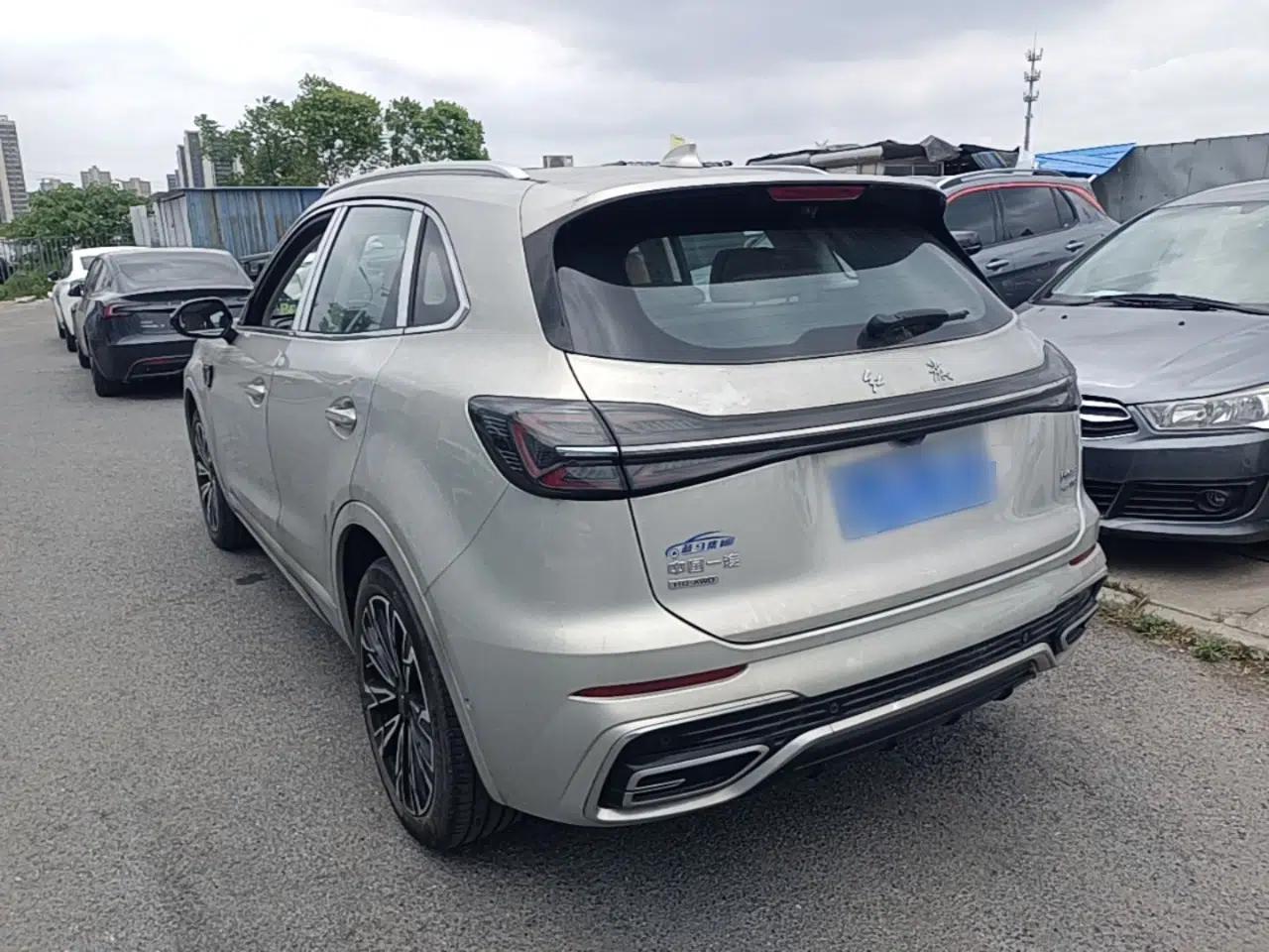 Hongqi HS5 2023 2.0T Four-Wheel Drive Flagship Pro Edition — миниатюра 4