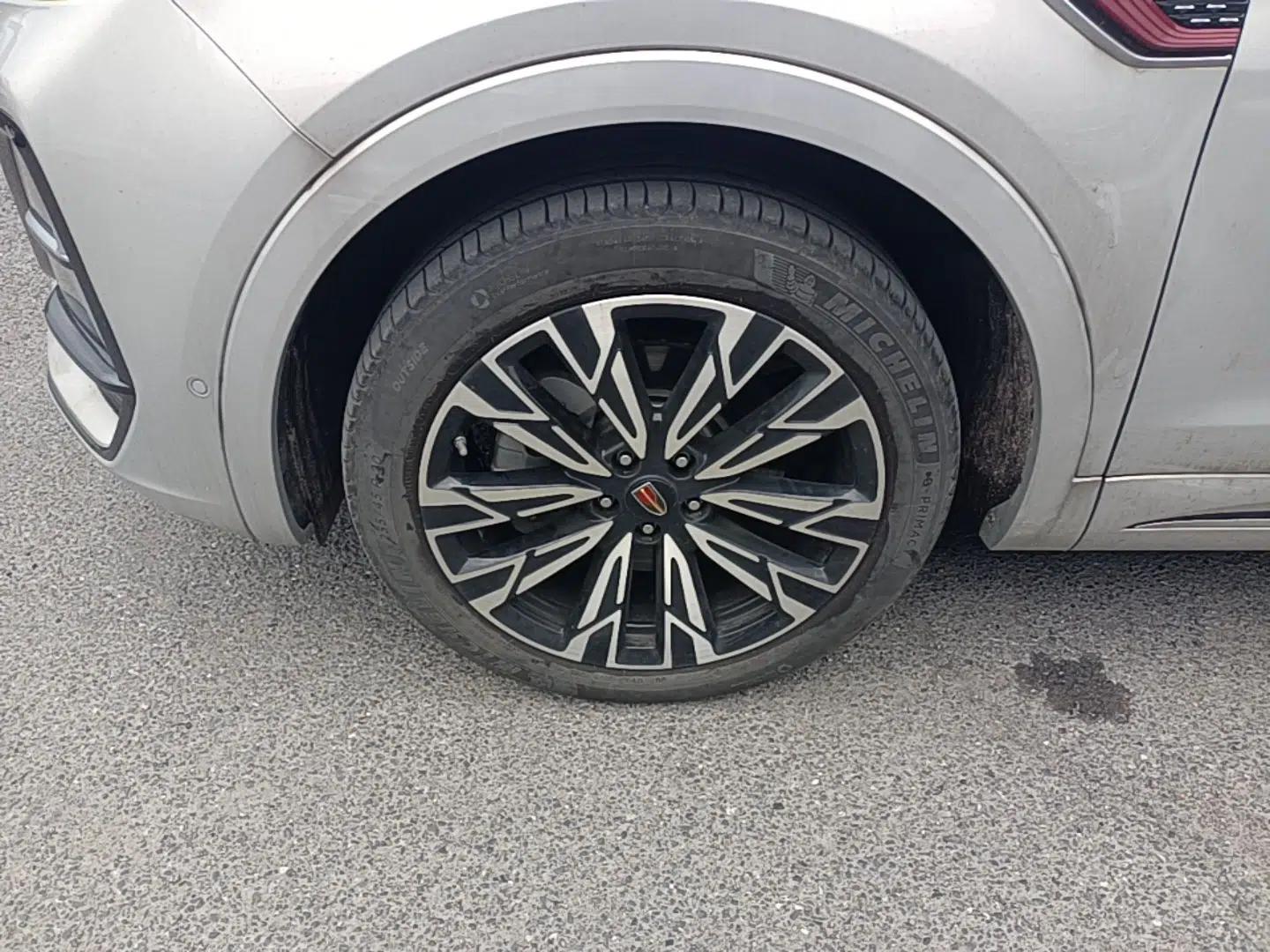 Hongqi HS5 2023 2.0T Four-Wheel Drive Flagship Pro Edition — миниатюра 8