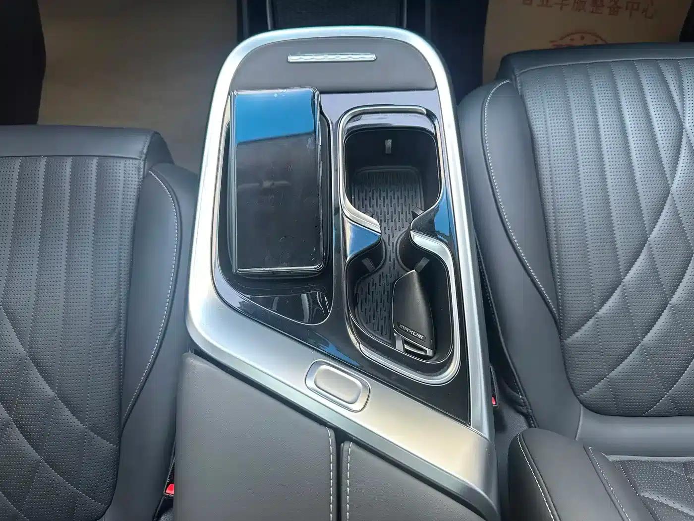 Maxus G90 2023 2.0T Galaxy 7-seater Edition — миниатюра 13