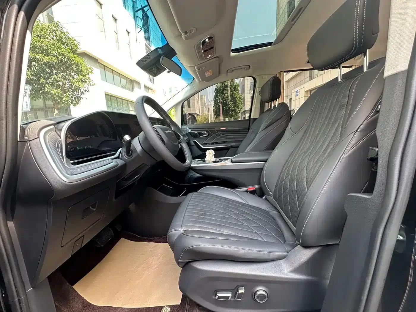 Maxus G90 2023 2.0T Galaxy 7-seater Edition — миниатюра 14