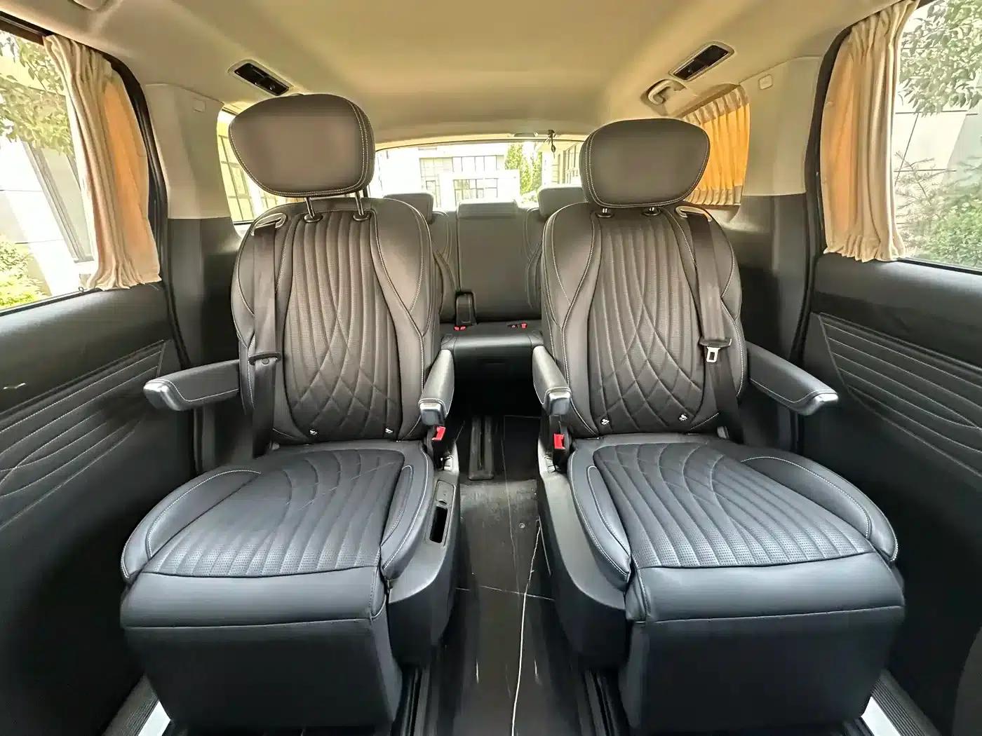 Maxus G90 2023 2.0T Galaxy 7-seater Edition — миниатюра 19