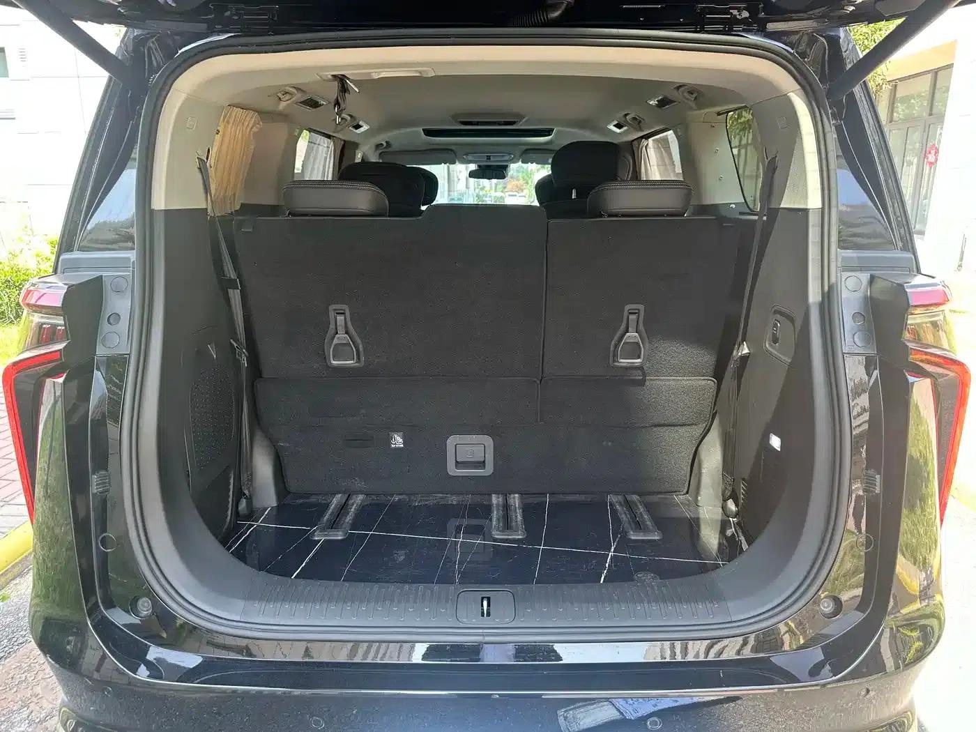 Maxus G90 2023 2.0T Galaxy 7-seater Edition — миниатюра 21