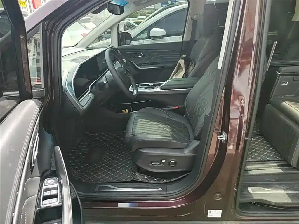 Maxus G90 2024 2.0T Xinghan 7-seater Edition — миниатюра 15
