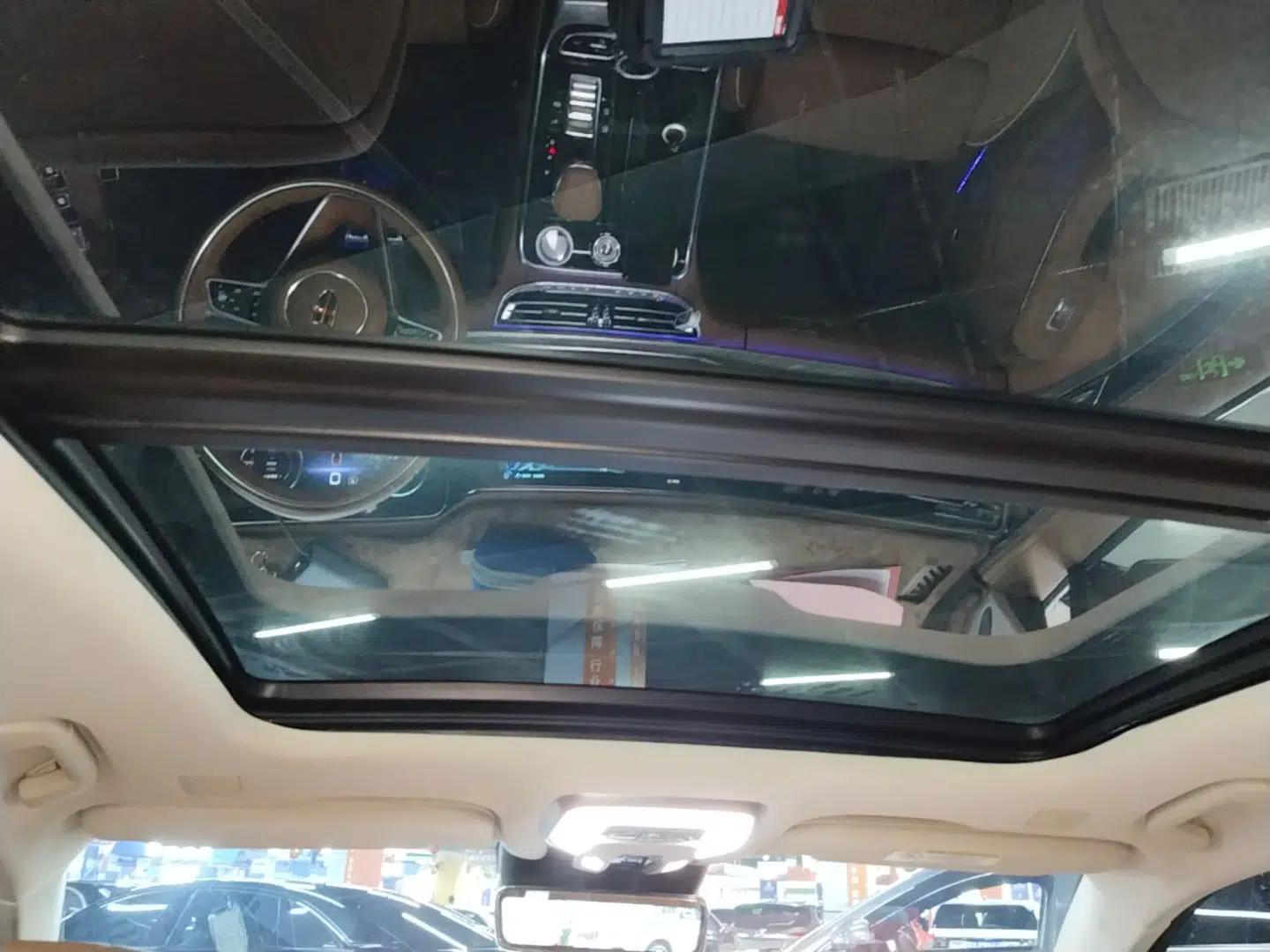 Hongqi H9 2022 2.0T Smart Connect Flagship Edition — миниатюра 16