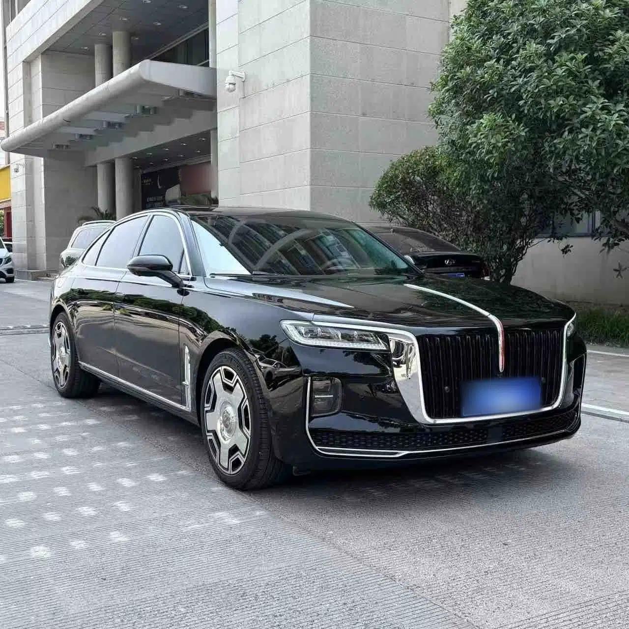 Hongqi H9 2022 2.0T Smart Connect Flagship Edition — миниатюра 5