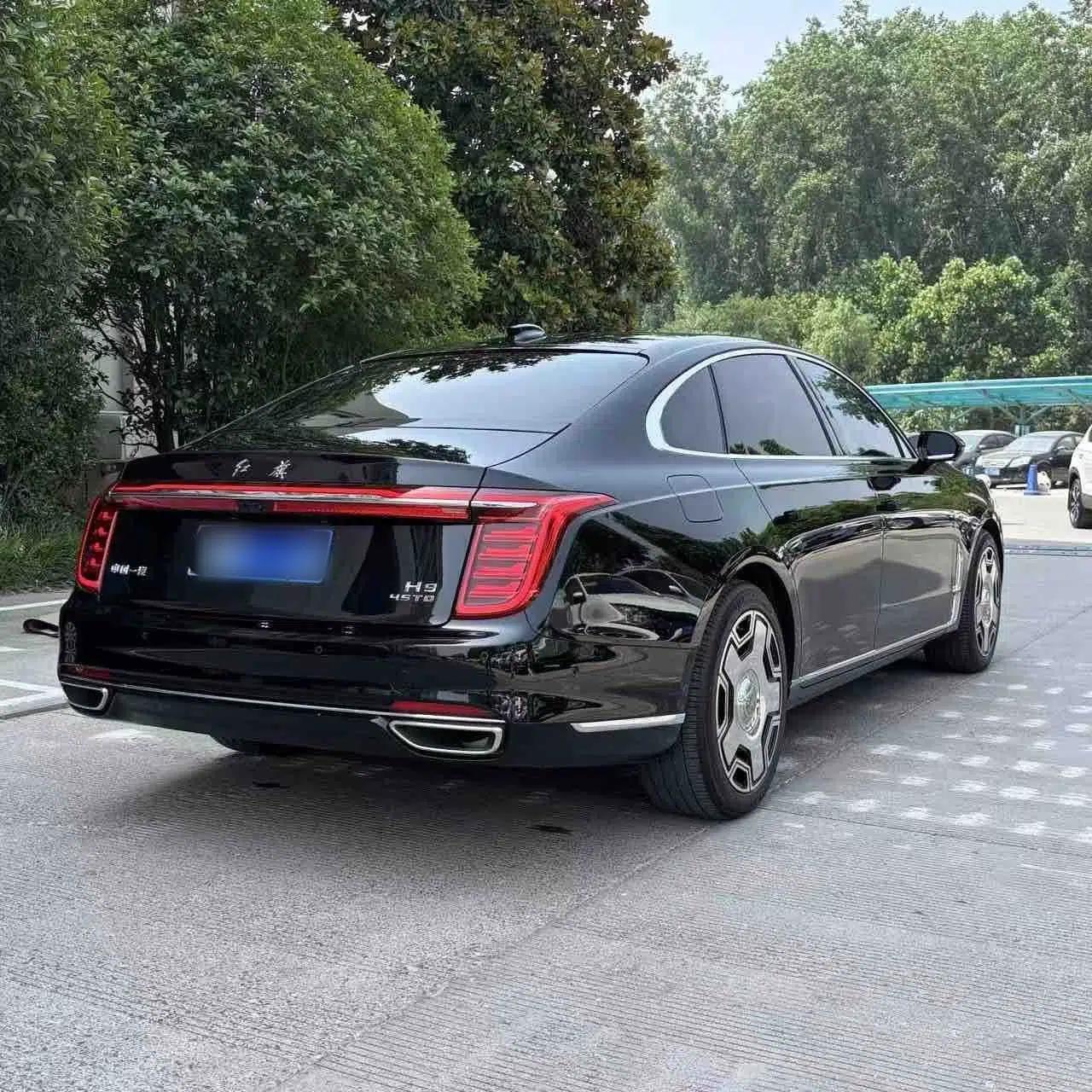Hongqi H9 2022 2.0T Smart Connect Flagship Edition — миниатюра 6