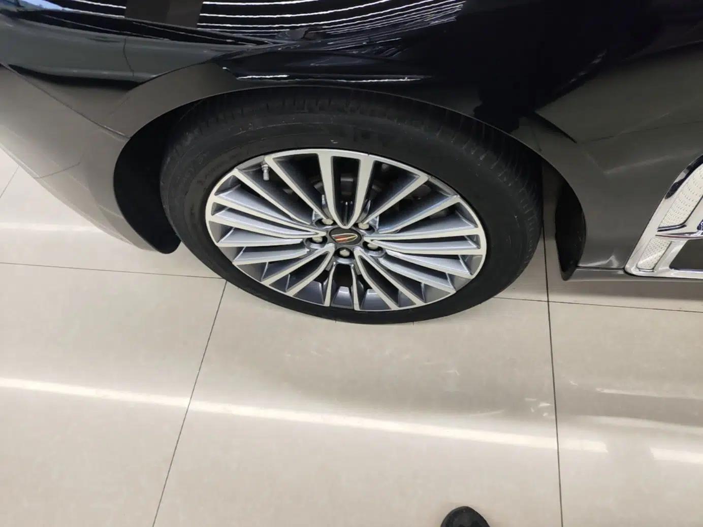 Hongqi H9 2022 2.0T Smart Connect Flagship Edition — миниатюра 8