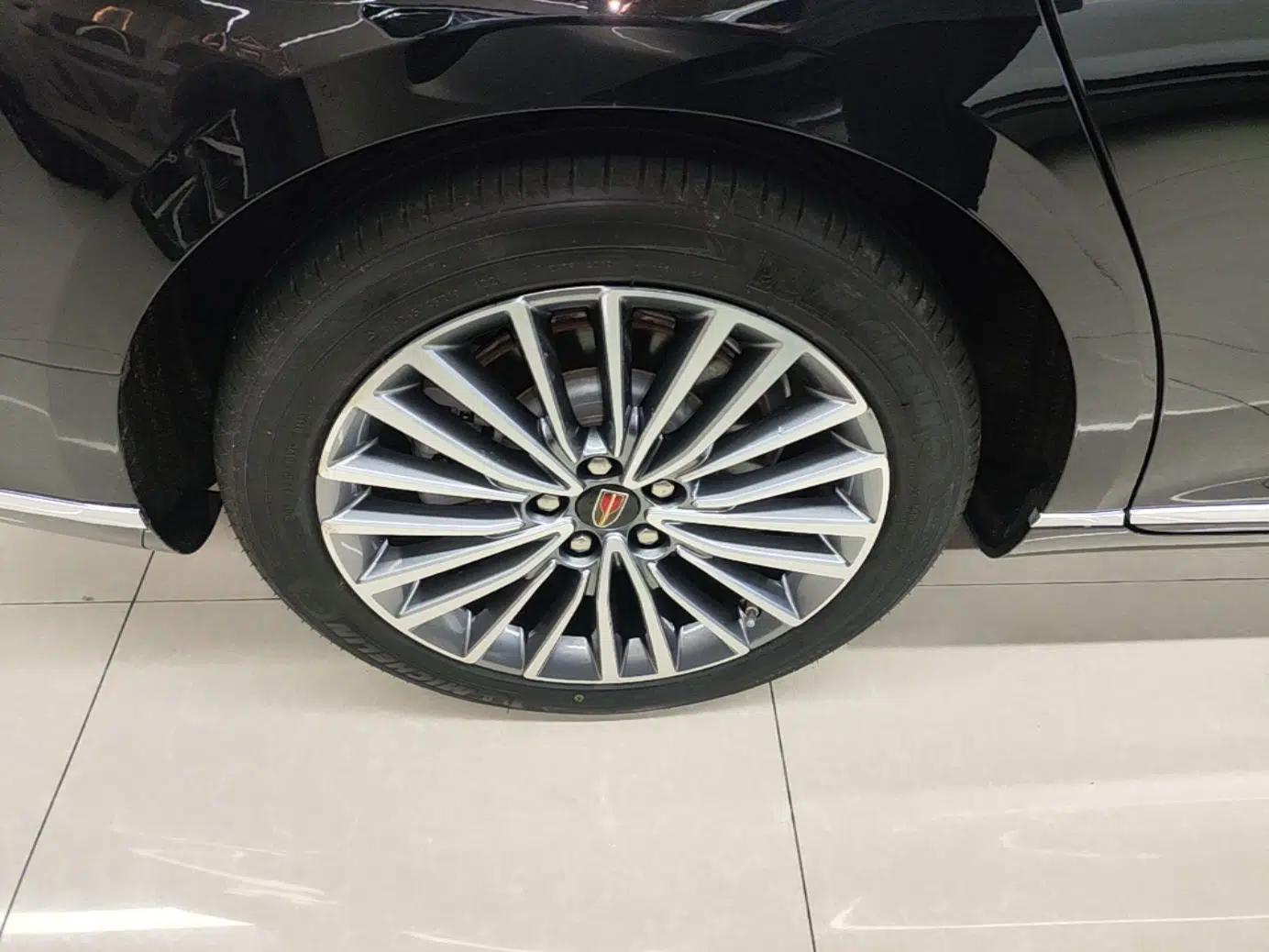 Hongqi H9 2022 2.0T Smart Connect Flagship Edition — миниатюра 10