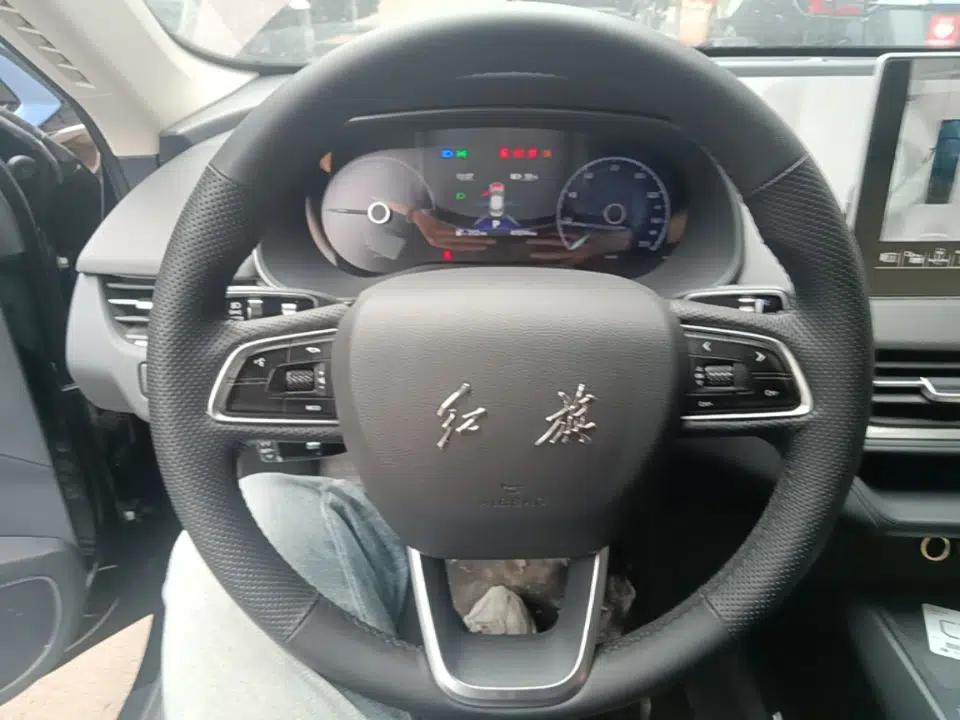 Hongqi E-QM5 2023 620km PLUS — миниатюра 14